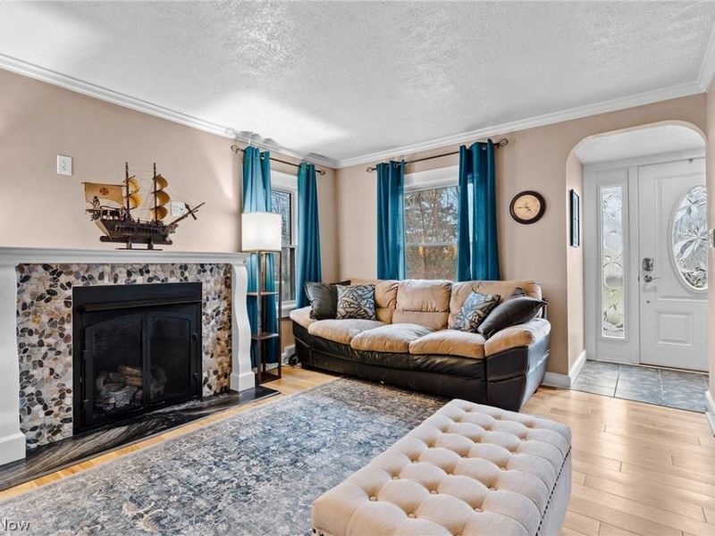 21941 Westwood Avenue, Fairview Park, OH 44126 Photo 6