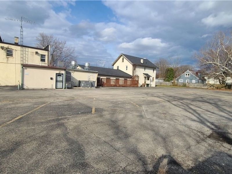 3503 Southern Boulevard, Youngstown, OH 44507 Photo 9