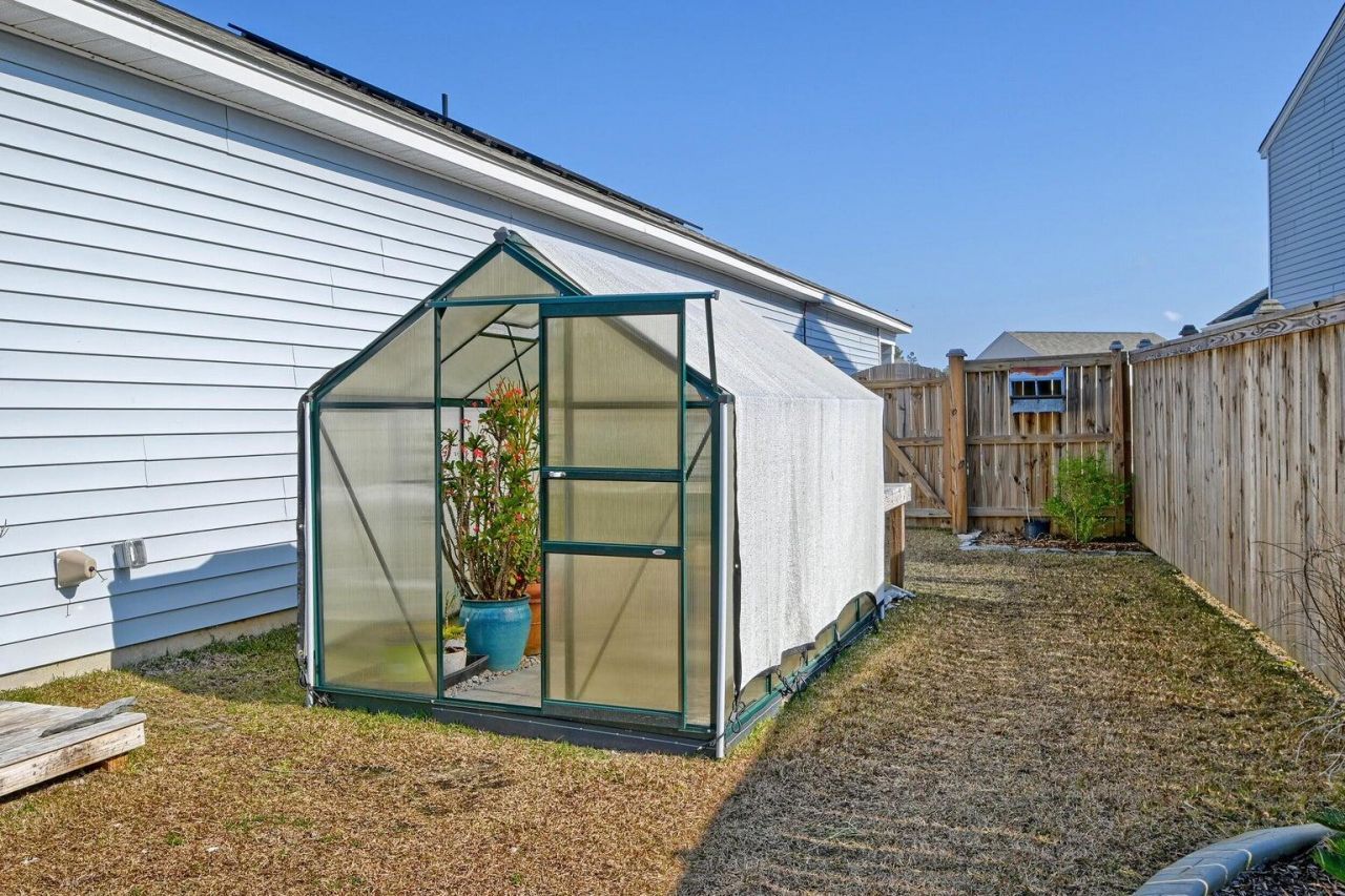 4395 Ocean Farm Drive Photo 10