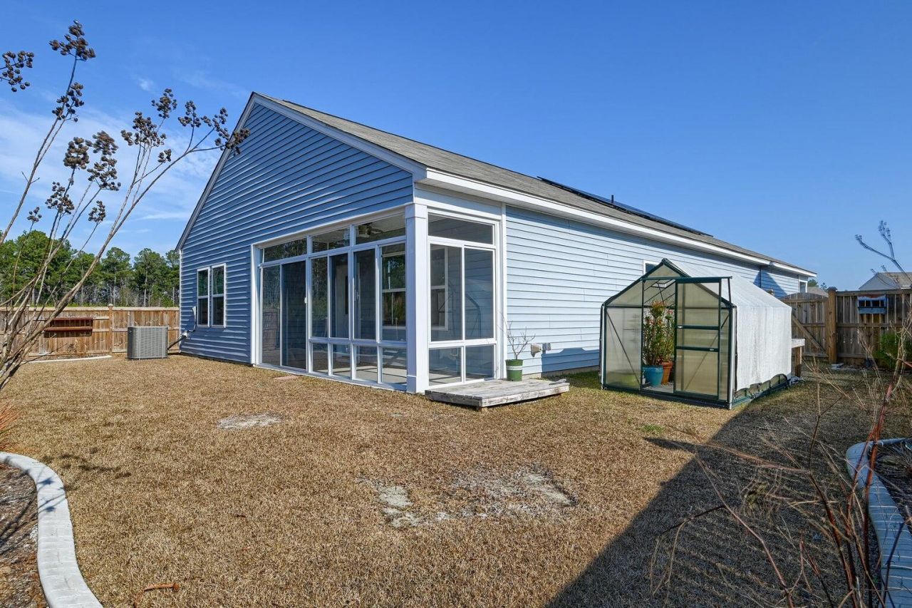 4395 Ocean Farm Drive Photo 11