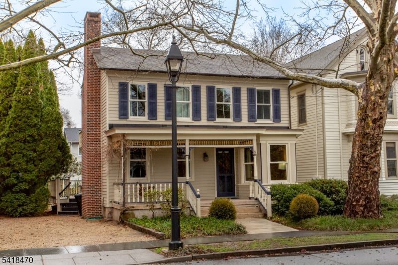 9 Bridge St, Stockton, NJ 08559 Main Photo