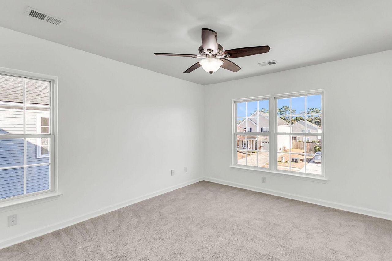 3033 Kinswood Lane Photo 16