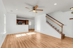 3033 Kinswood Lane photo 4