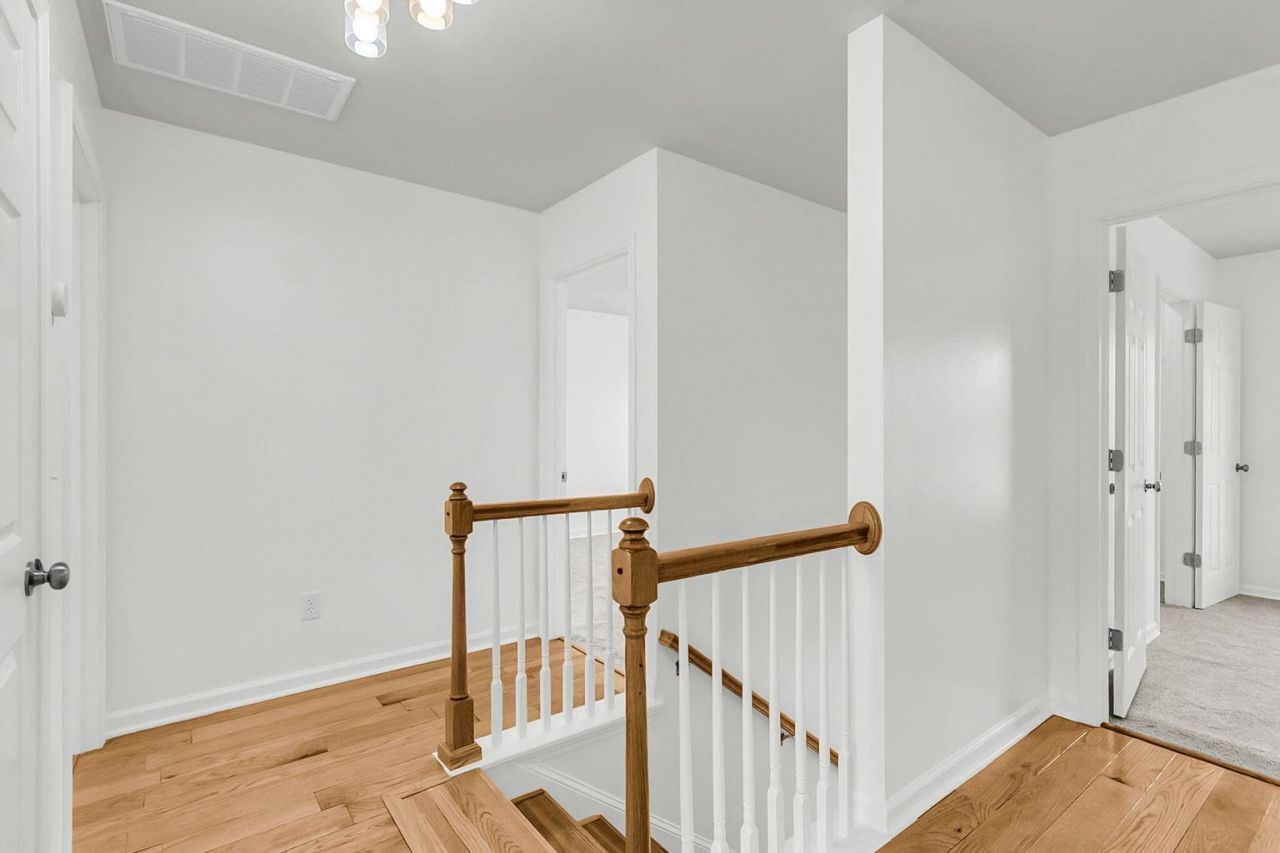 3033 Kinswood Lane Photo 30