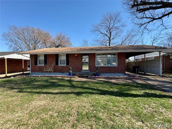 7240 Howdershell Road, Hazelwood, MO 63042