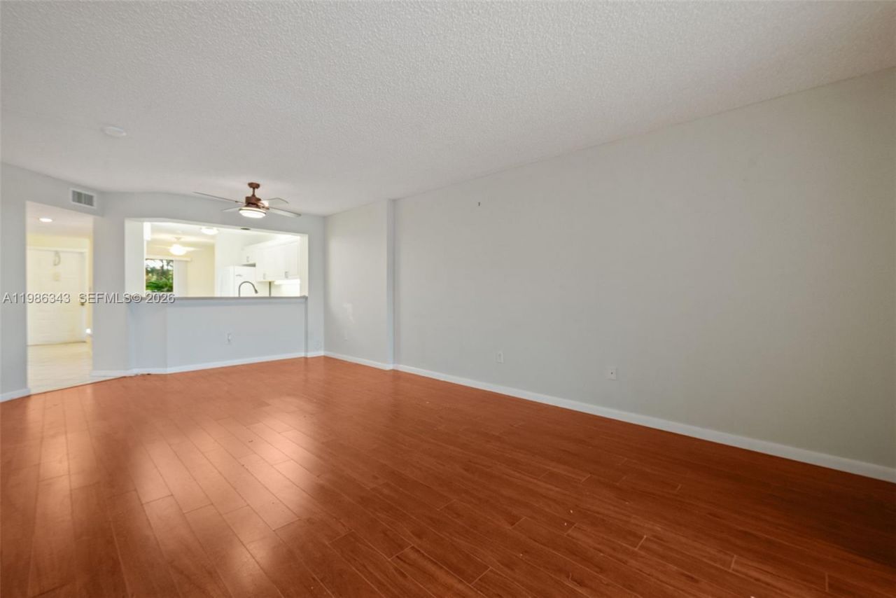 9599 Weldon Cir, Unit A112, Tamarac, FL 33321 Photo