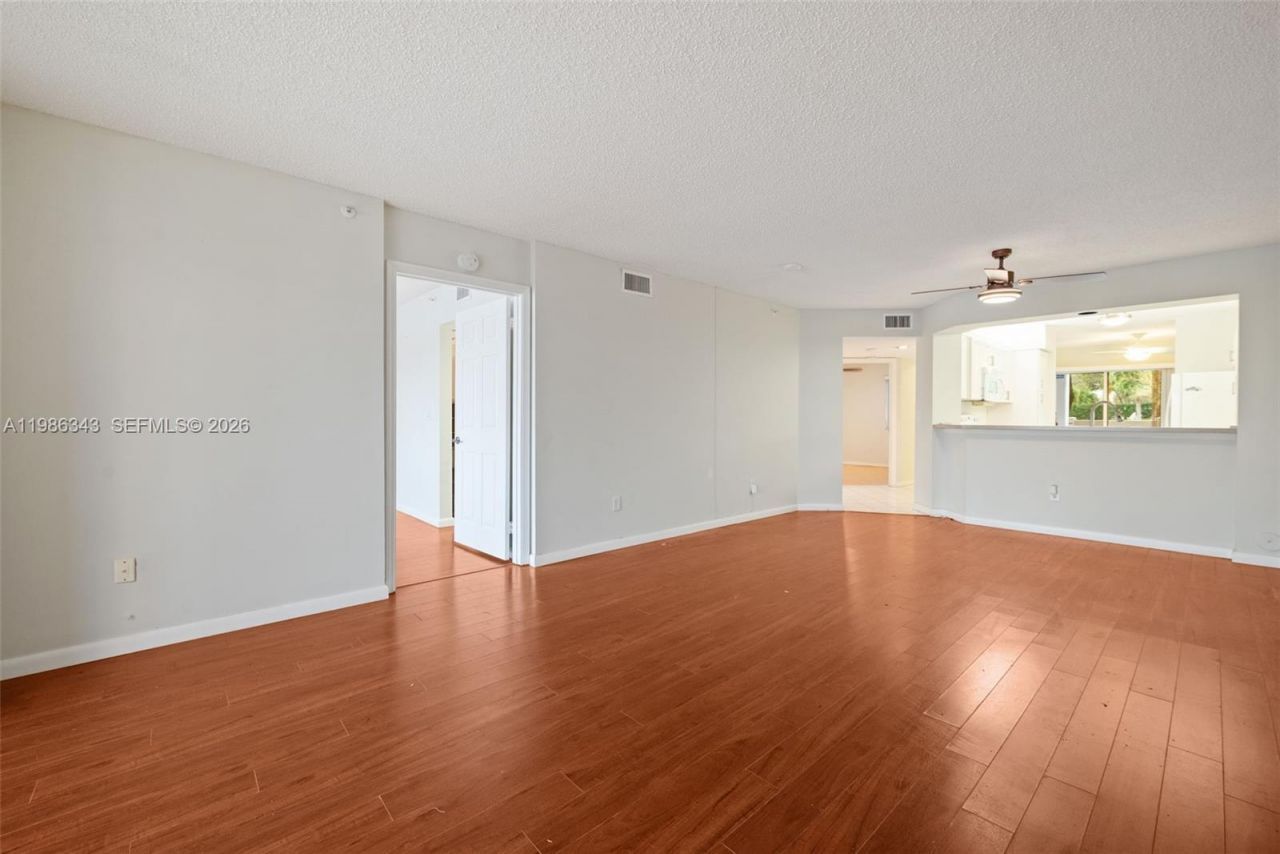 9599 Weldon Cir, Unit A112, Tamarac, FL 33321 Photo