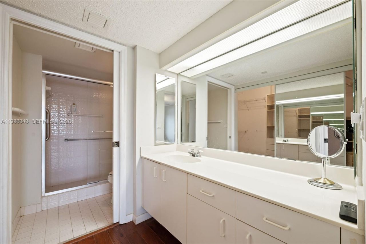 9599 Weldon Cir, Unit A112, Tamarac, FL 33321 Photo