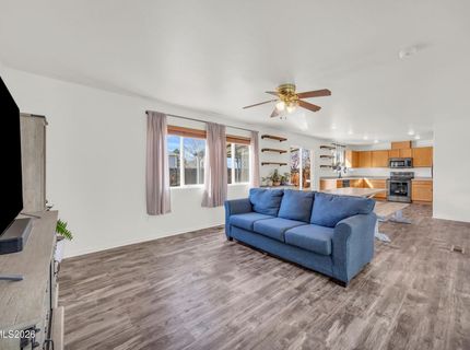 867 Spanish Springs Road, Sparks, NV 89434 Photo