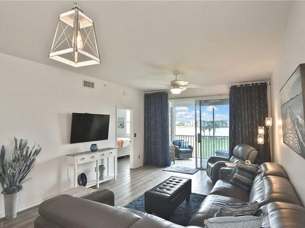 8066 Queen Palm LN, Unit 535, FORT MYERS, FL 33966