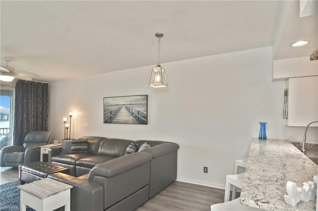 8066 Queen Palm Ln, Unit 535, Fort Myers, FL 33966 Photo