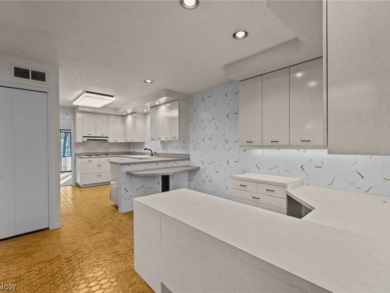 680-26 Fairington Drive, Aurora, OH 44202 Photo 5