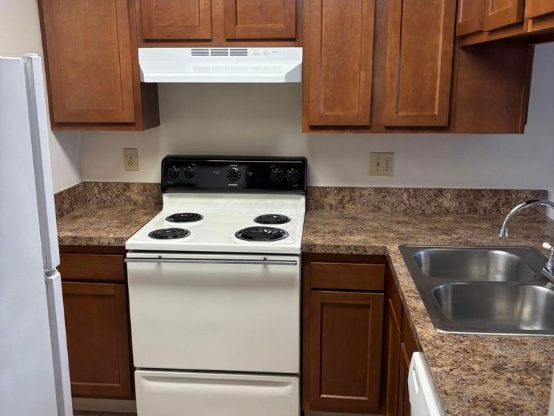 5931 Shadow Lake Circle, Unit 5931, Columbus, OH 43235 Photo 24