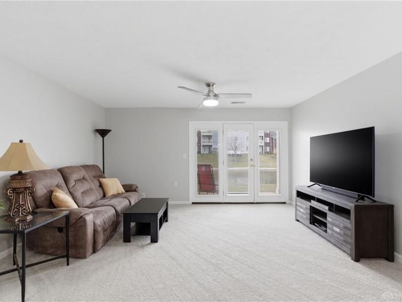 3043 Cumberland Lane, Unit 104, Beavercreek, OH 45431 Photo 6