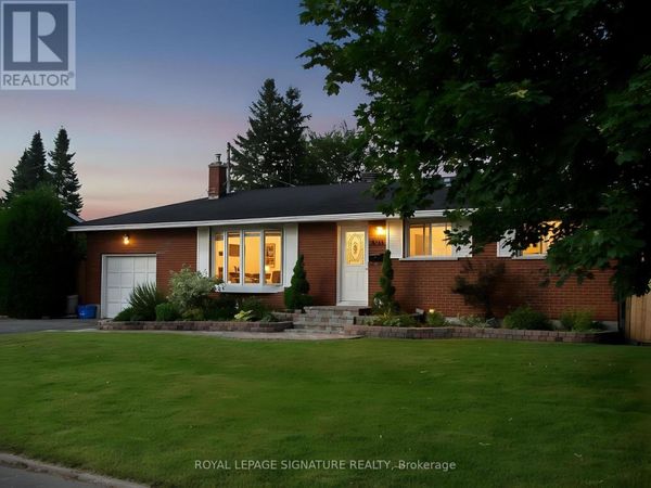 38 Sherry Lane, Unit A, Ottawa, ON K2G3L7