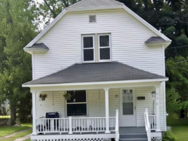 903 Trimble Avenue, Kalamazoo, MI 49048