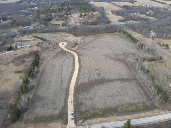 Lt3 Kaehlers Mill Rd, Cedarburg, WI 53012