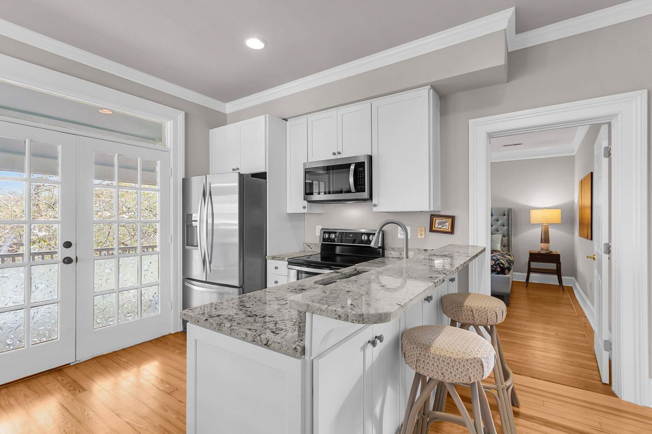 180 Broad Street Photo 10