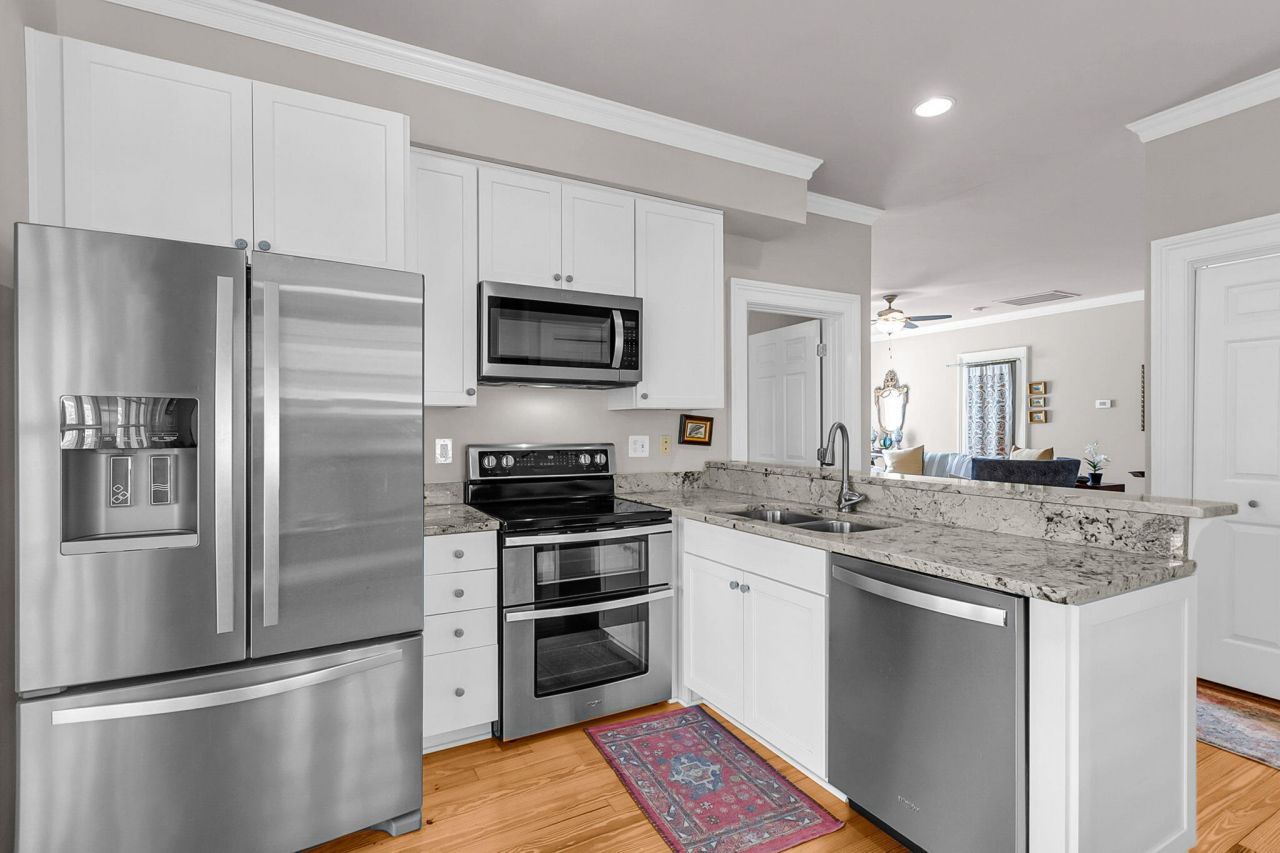 180 Broad Street Photo 11