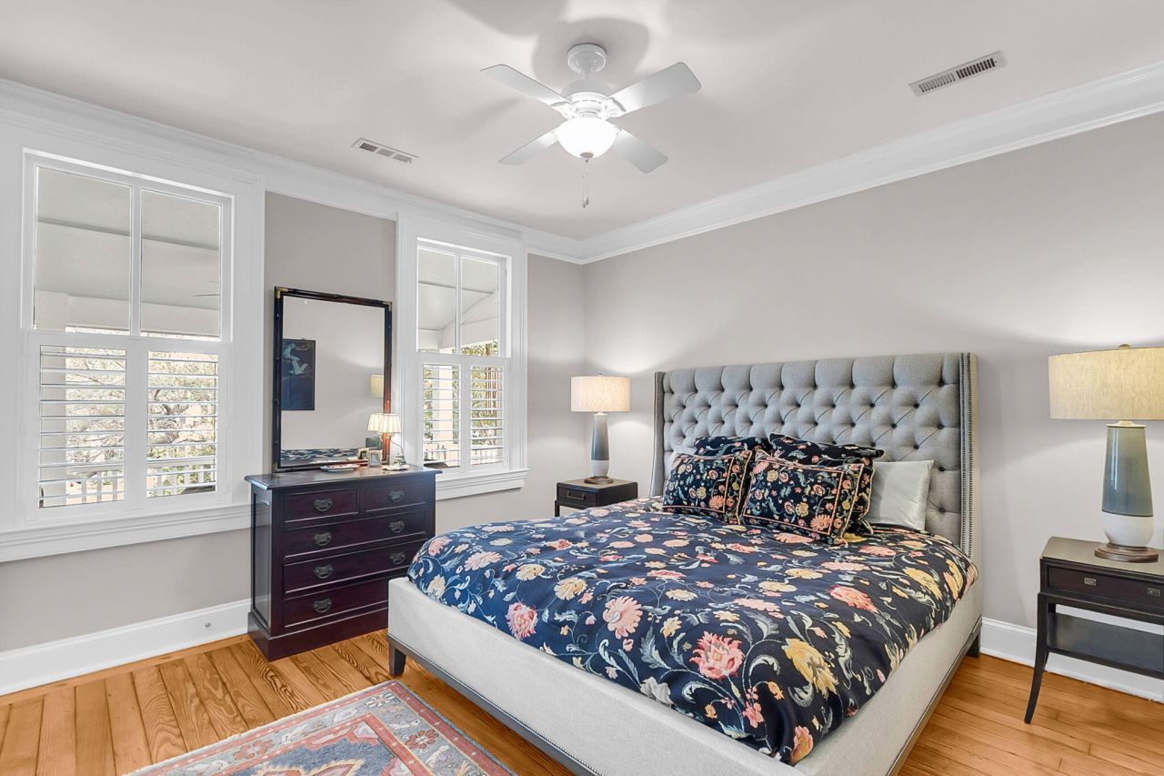 180 Broad Street Photo 14