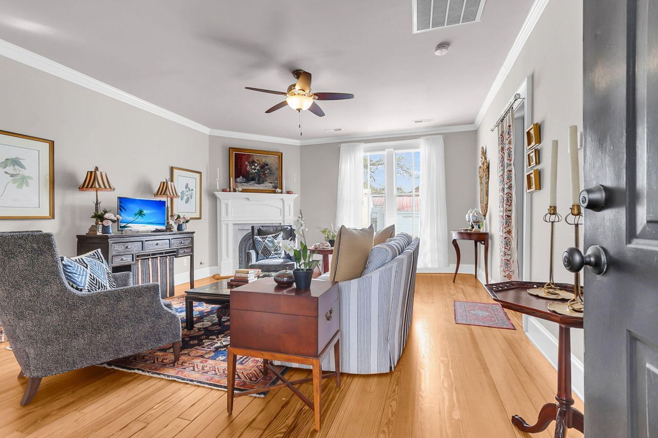 180 Broad Street Photo 6