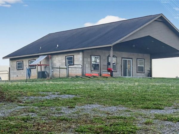 19724 Fisher Ford Road, Siloam Springs, AR 72761