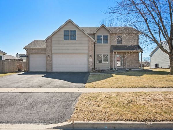 1282 Omega Circle Drive , DeKalb, IL 60115