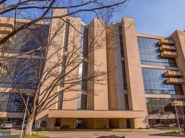 1101 S ARLINGTON RIDGE ROAD, Unit 106, ARLINGTON, VA 22202