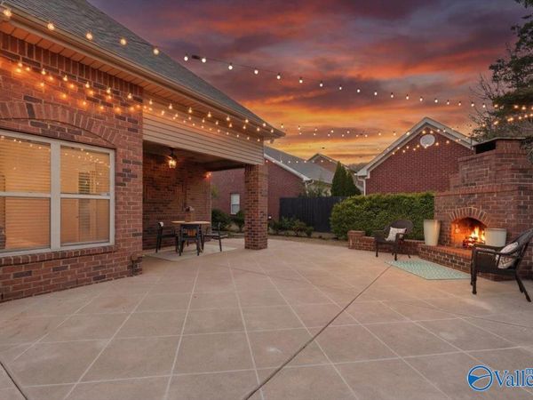 4814 Cove Valley Drive SE, Owens Cross Roads, AL 35763