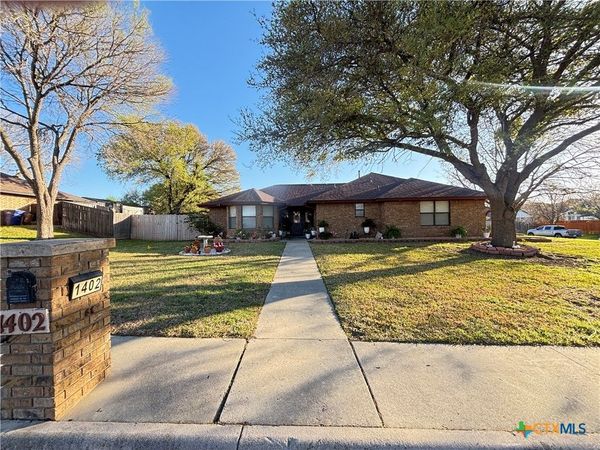 1402 Hawk Trail, Copperas Cove, TX 76522