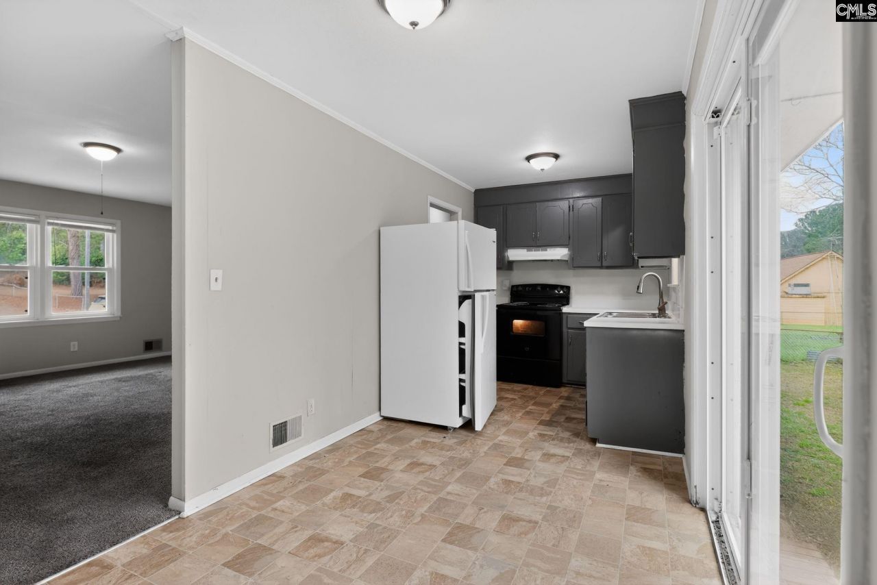 114 Edna Street  Photo 14