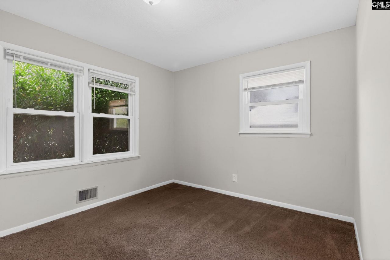 114 Edna Street  Photo 17