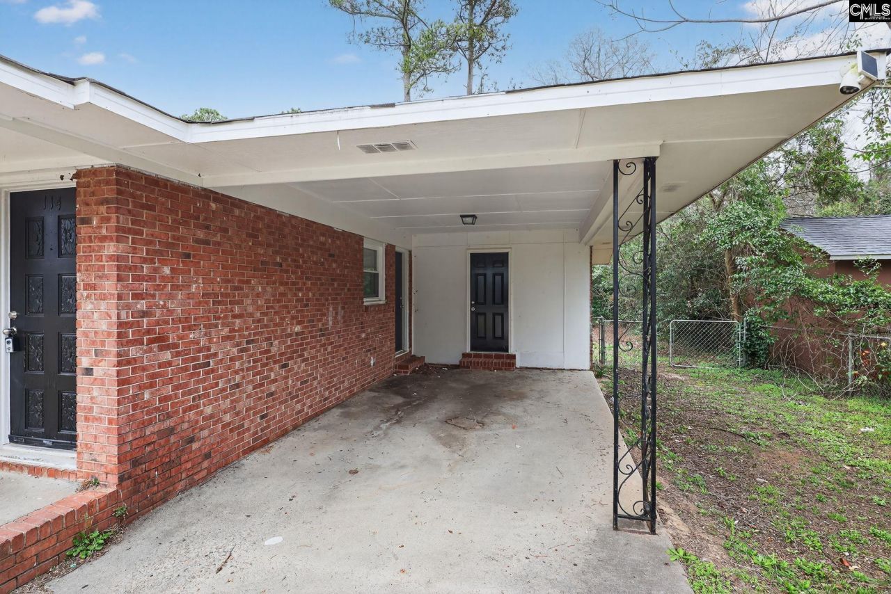 114 Edna Street  Photo 5