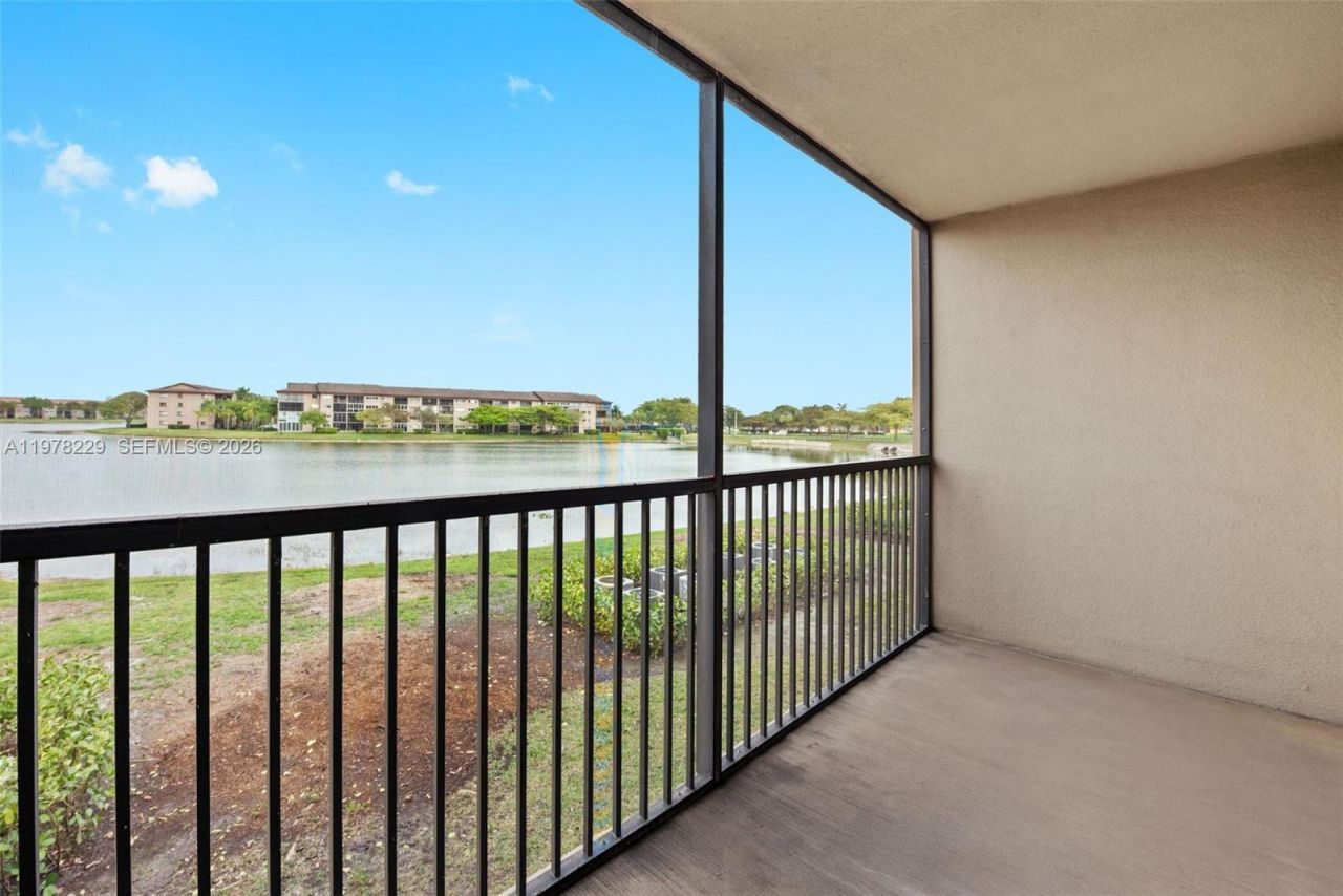 13701 SW 12th St , Unit 202A, Pembroke Pines, FL 33027 Photo