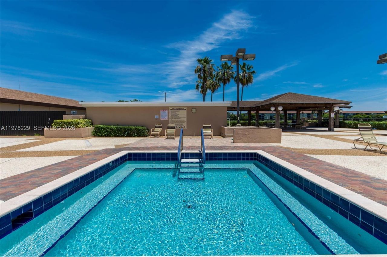 13701 SW 12th St , Unit 202A, Pembroke Pines, FL 33027 Photo