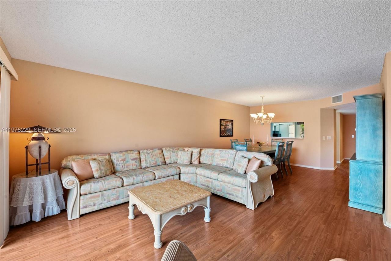 13701 SW 12th St , Unit 202A, Pembroke Pines, FL 33027 Photo