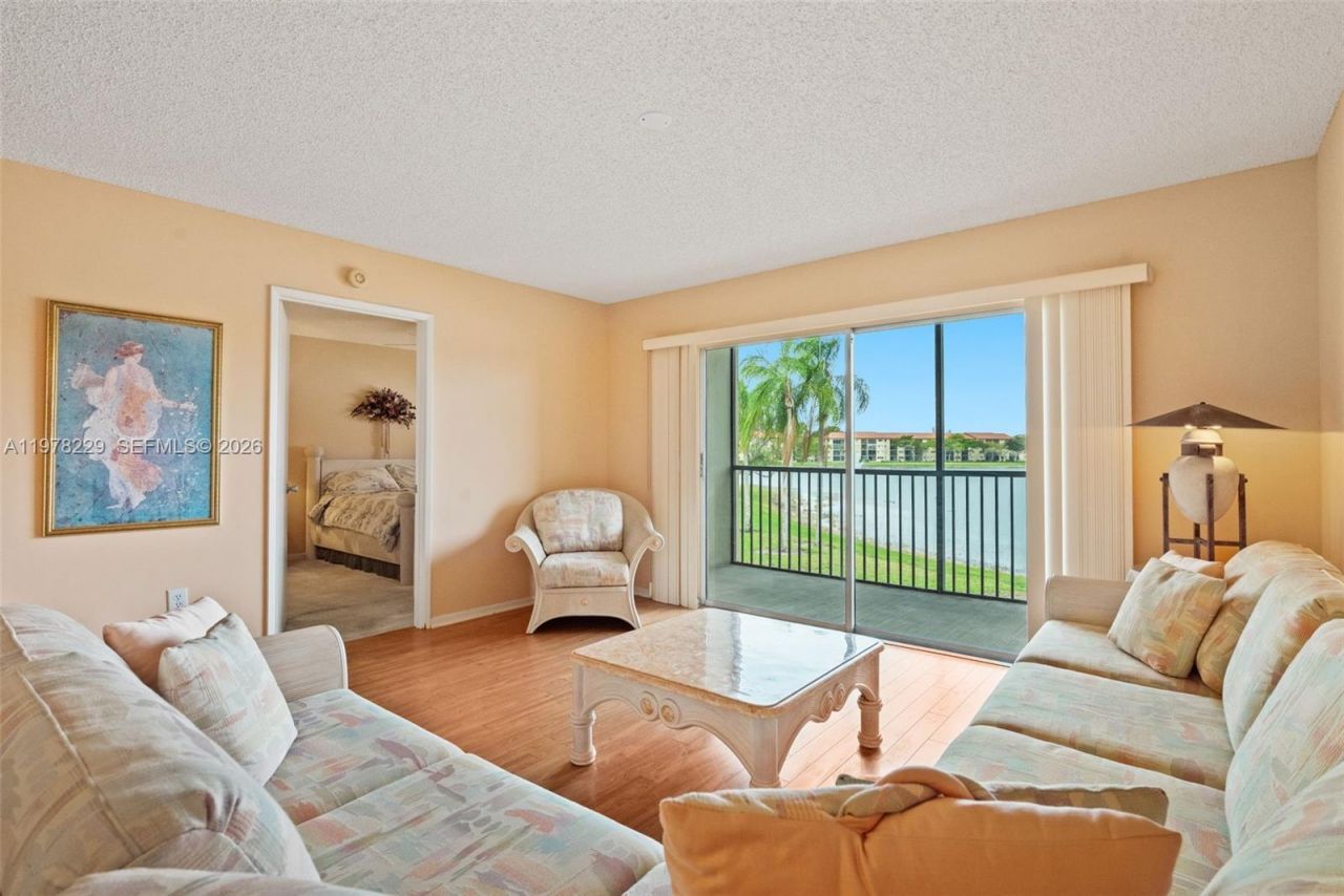 13701 SW 12th St , Unit 202A, Pembroke Pines, FL 33027 Photo