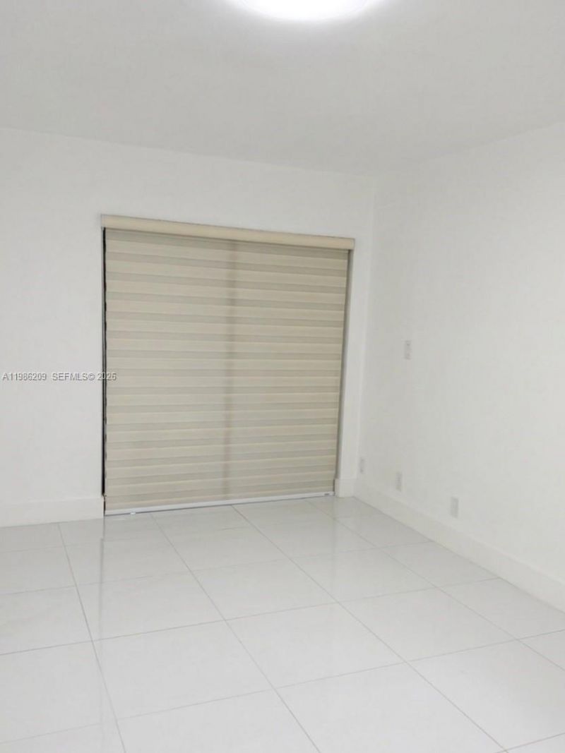 220 Lakeview Dr, Unit 102, Weston, FL 33326 Photo