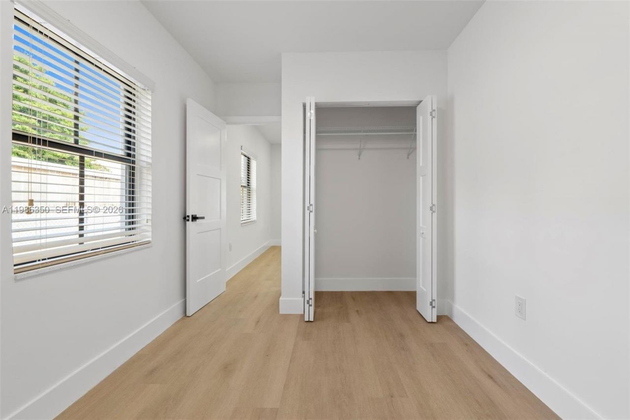 1060 NW 35th Ct , Unit 1060, Miami, FL 33125 Photo