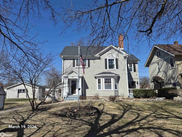 121 Vogel Avenue, Ottumwa, IA 52501