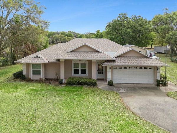 10010 LAKESHORE DRIVE, CLERMONT, FL 34711