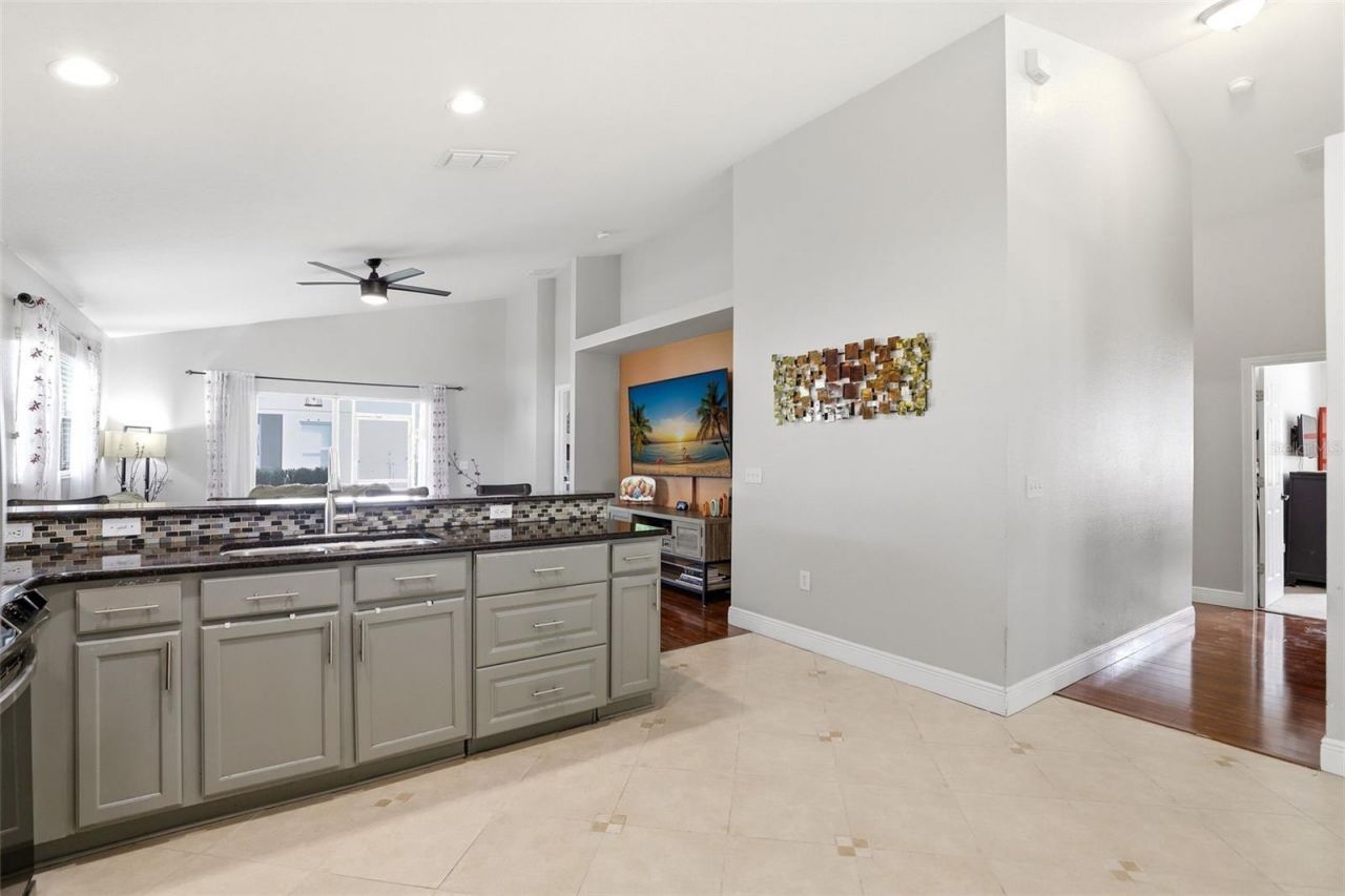 2501 Balmoral Dr , Kissimmee, FL 34744 Photo