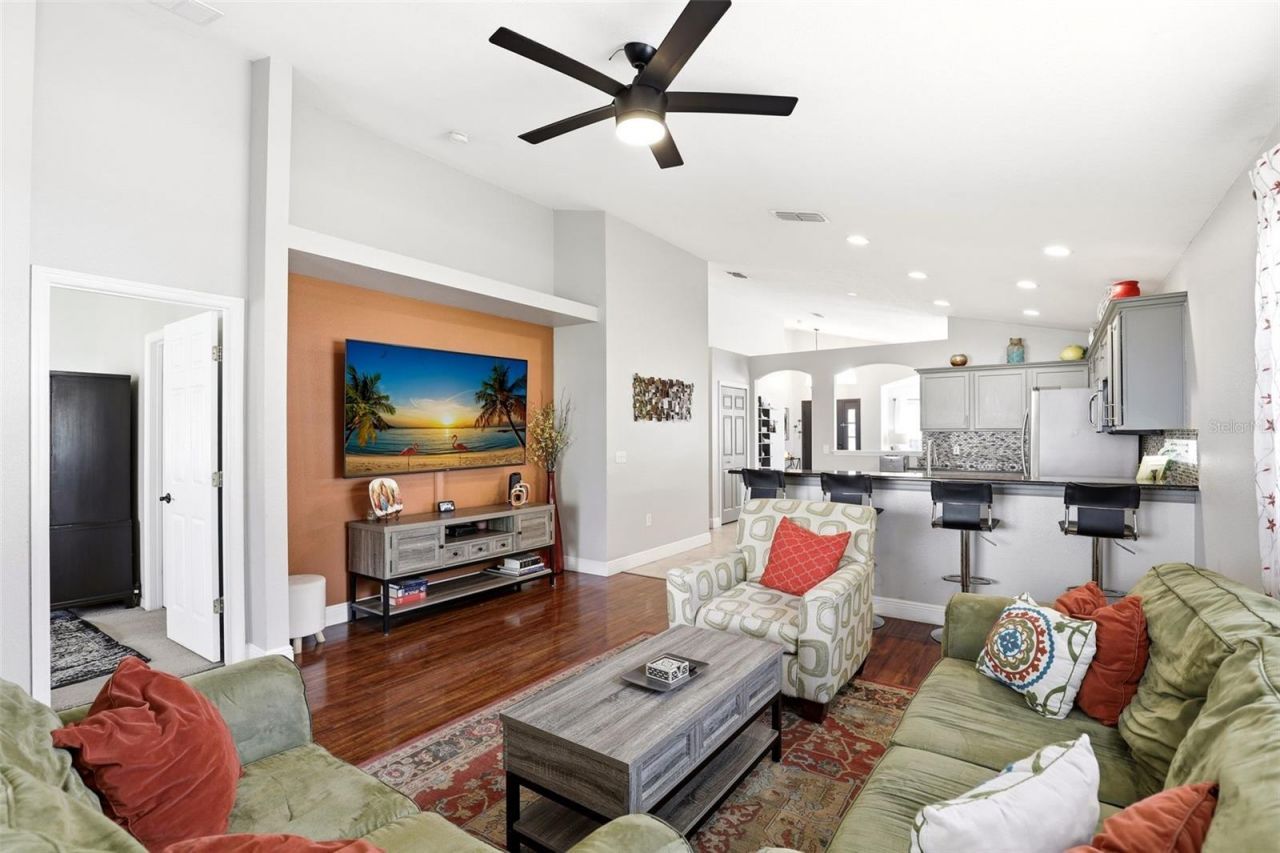 2501 Balmoral Dr , Kissimmee, FL 34744 Photo