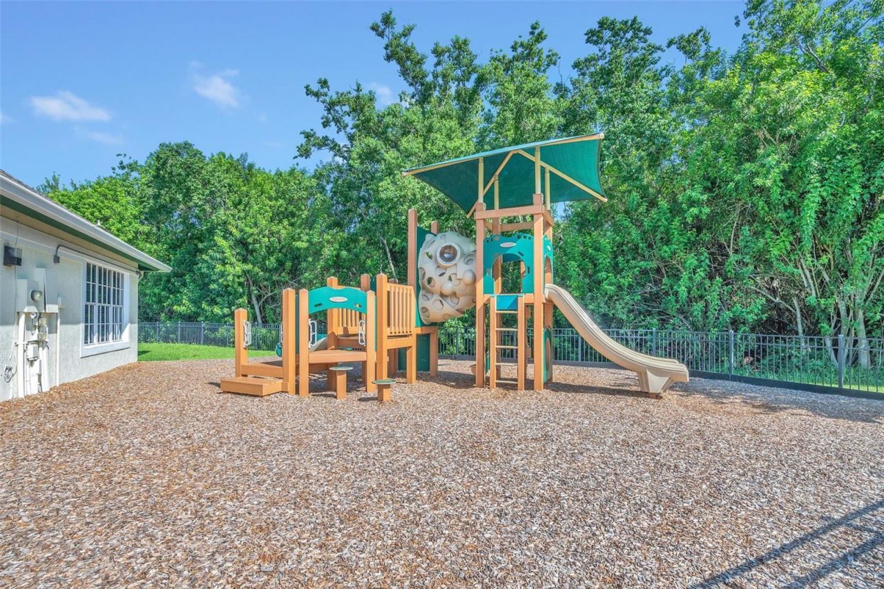 2501 Balmoral Dr , Kissimmee, FL 34744 Photo