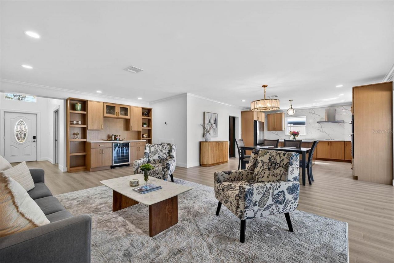 7991 1st Avenue S, Saint Petersburg, FL 33707 Photo