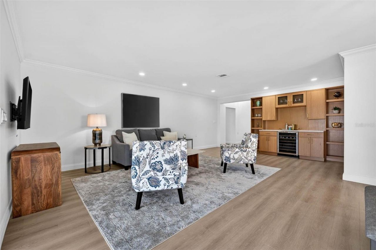 7991 1st Avenue S, Saint Petersburg, FL 33707 Photo