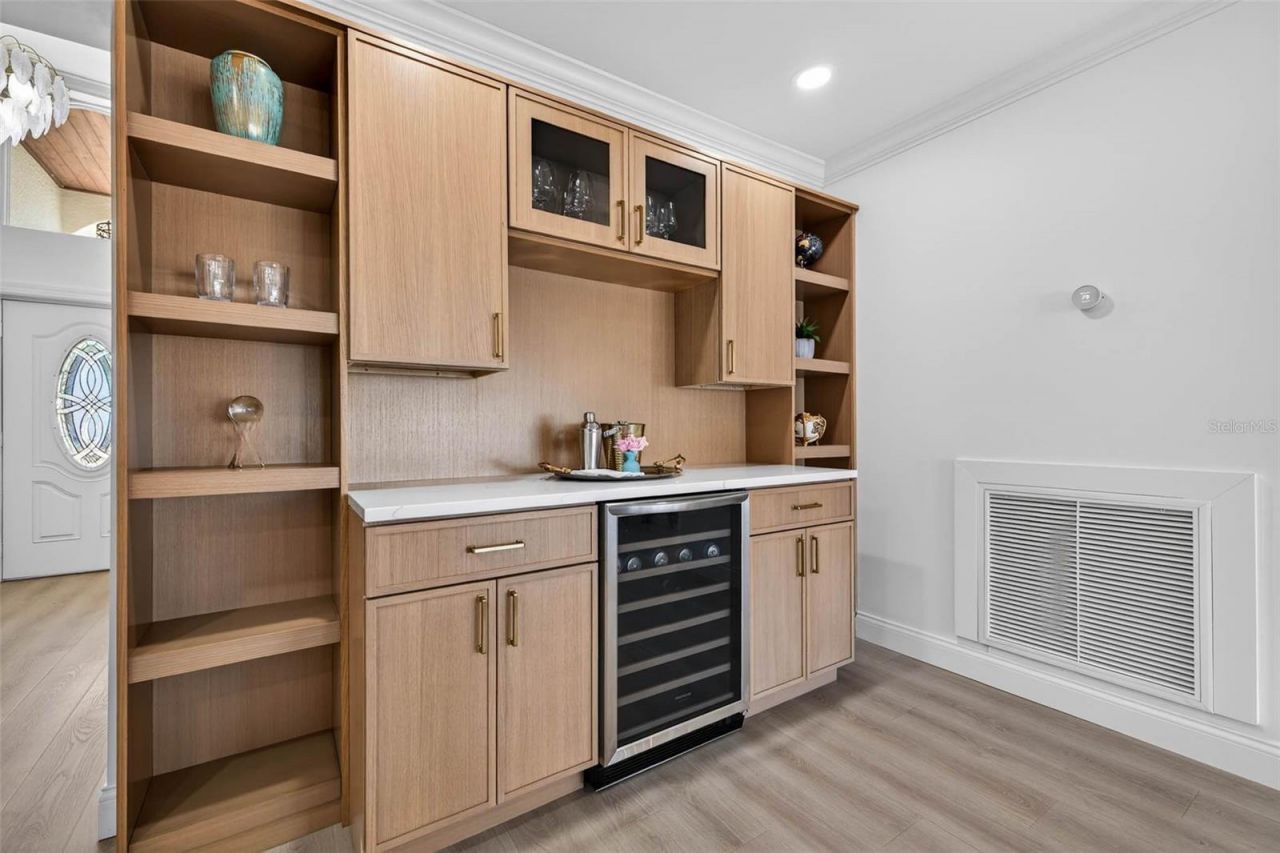 7991 1st Avenue S, Saint Petersburg, FL 33707 Photo