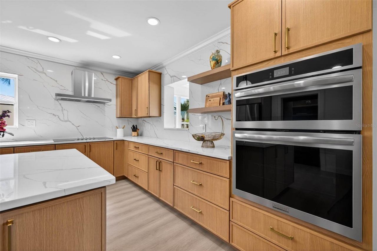 7991 1st Avenue S, Saint Petersburg, FL 33707 Photo