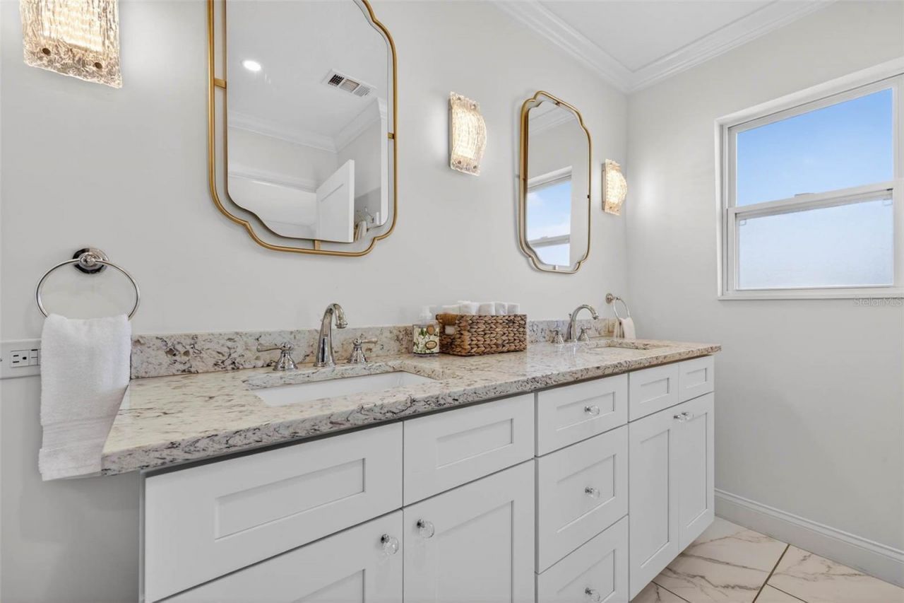 7991 1st Avenue S, Saint Petersburg, FL 33707 Photo