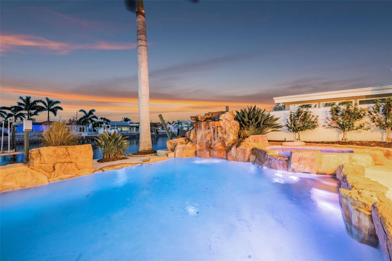 7991 1st Avenue S, Saint Petersburg, FL 33707 Photo